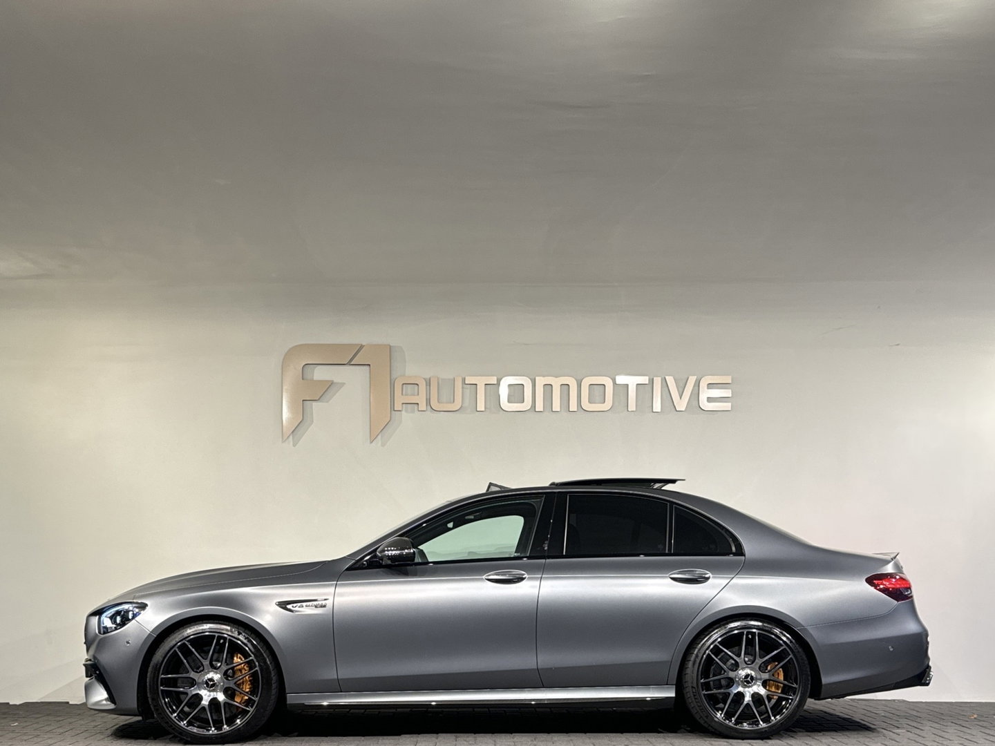 Mercedes-Benz E-Klasse AMG 63 S 4MATIC Pano|Ceramic|360c|Carbon|Keyless