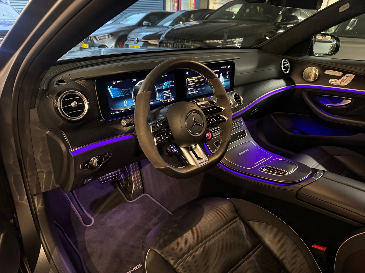 Mercedes-Benz E-Klasse AMG 63 S 4MATIC Pano|Ceramic|360c|Carbon|Keyless