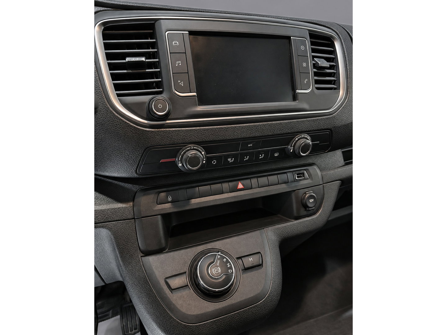 Fiat Scudo 2.0 Diesel 145 L3 DC PB Edition Camera, Cruise, Carplay, Mulitmedia, 145pk, Automaat, Airco, Trekhaak, Uniek!