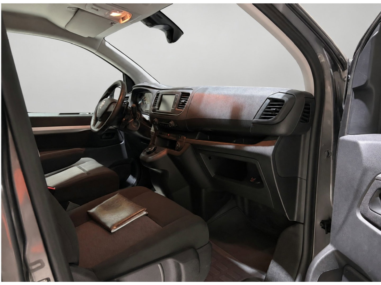 Fiat Scudo 2.0 Diesel 145 L3 DC PB Edition Camera, Cruise, Carplay, Mulitmedia, 145pk, Automaat, Airco, Trekhaak, Uniek!
