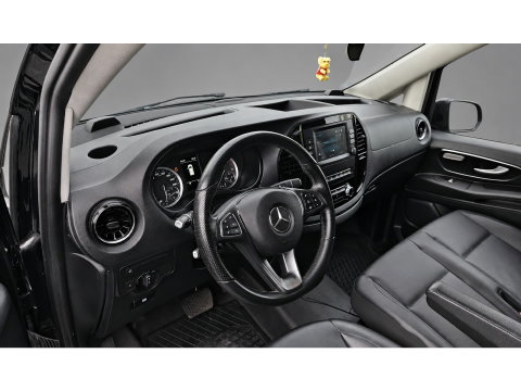 Mercedes-Benz Vito 116 CDI L2 AMG Black Edition Camera, Cruise, Carplay, LED, Multiemedia, Leder, 164pk, Automaat, Trekhaak, Uniek!