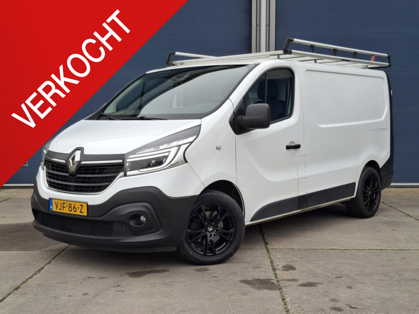 Renault Trafic 2.0 dCi 145 T27 L1H1 Comfort AUTOMAAT / IMPERIAL / NAVI / KASTEN INRICHTING / TREKHAAK