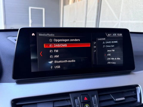 BMW X1 xDrive25e Executive TREKHAAK / CARPLAY / CAMERA / AIRCO / CRUISE CONTROLE / PHEV