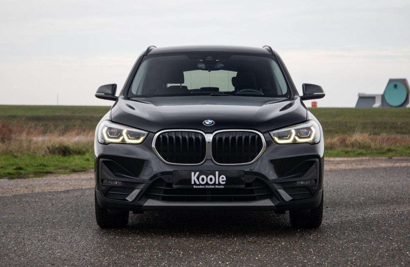 BMW X1 xDrive25e Executive TREKHAAK / CARPLAY / CAMERA / AIRCO / CRUISE CONTROLE / PHEV