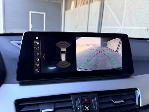 BMW X1 xDrive25e Executive TREKHAAK / CARPLAY / CAMERA / AIRCO / CRUISE CONTROLE / PHEV
