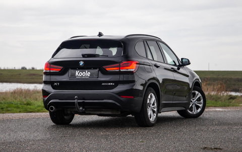 BMW X1 xDrive25e Executive TREKHAAK / CARPLAY / CAMERA / AIRCO / CRUISE CONTROLE / PHEV