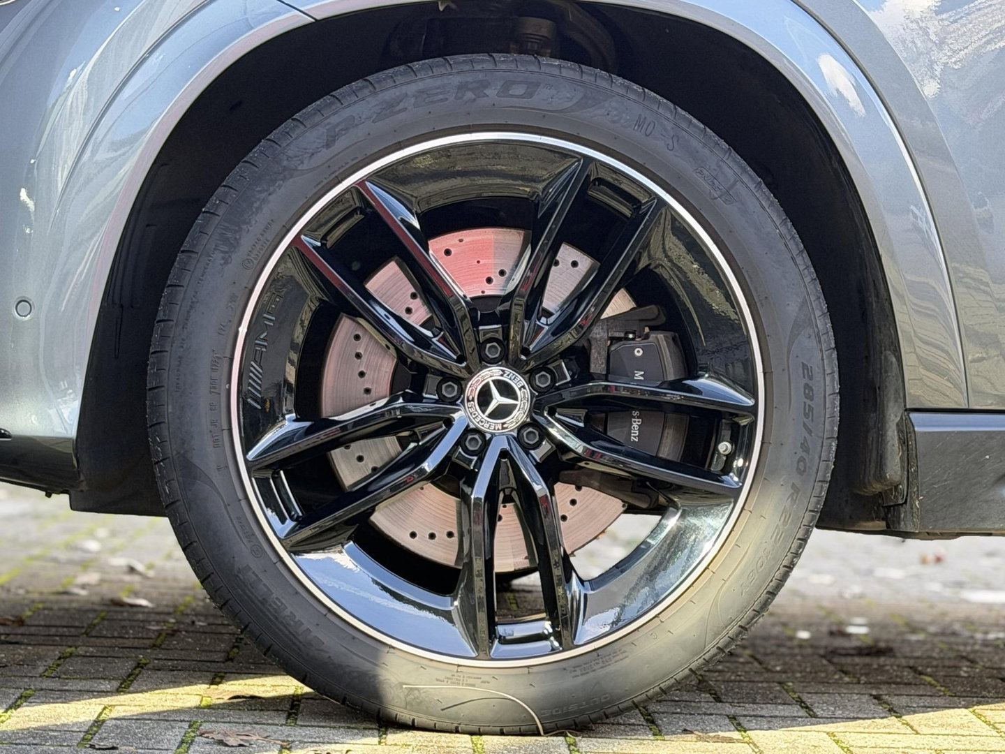 Mercedes-Benz GLE 400 e 4MATIC AMG Line Premium Plus |Full Option|35.000KM