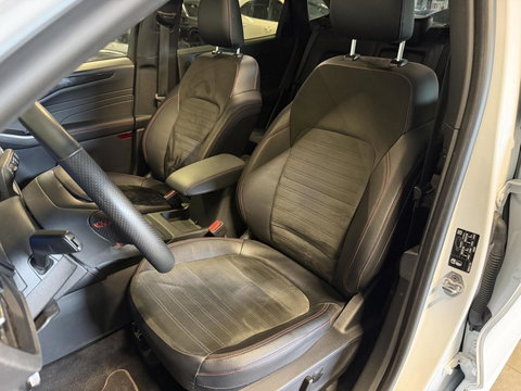 Ford Kuga 2.5 PHEV ST-Line X Pano Trekhaak Virtual Camera