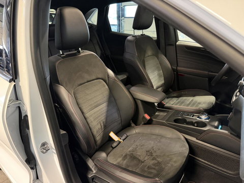 Ford Kuga 2.5 PHEV ST-Line X Pano Trekhaak Virtual Camera