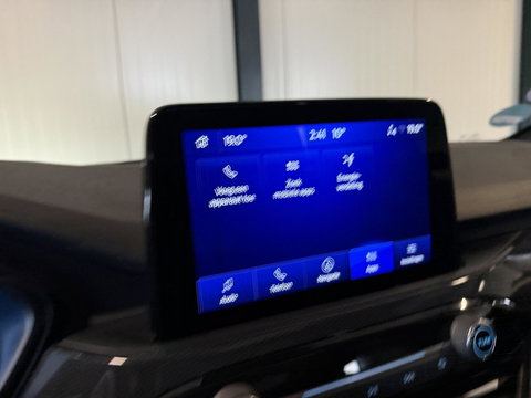 Ford Kuga 2.5 PHEV ST-Line X Pano Trekhaak Virtual Camera