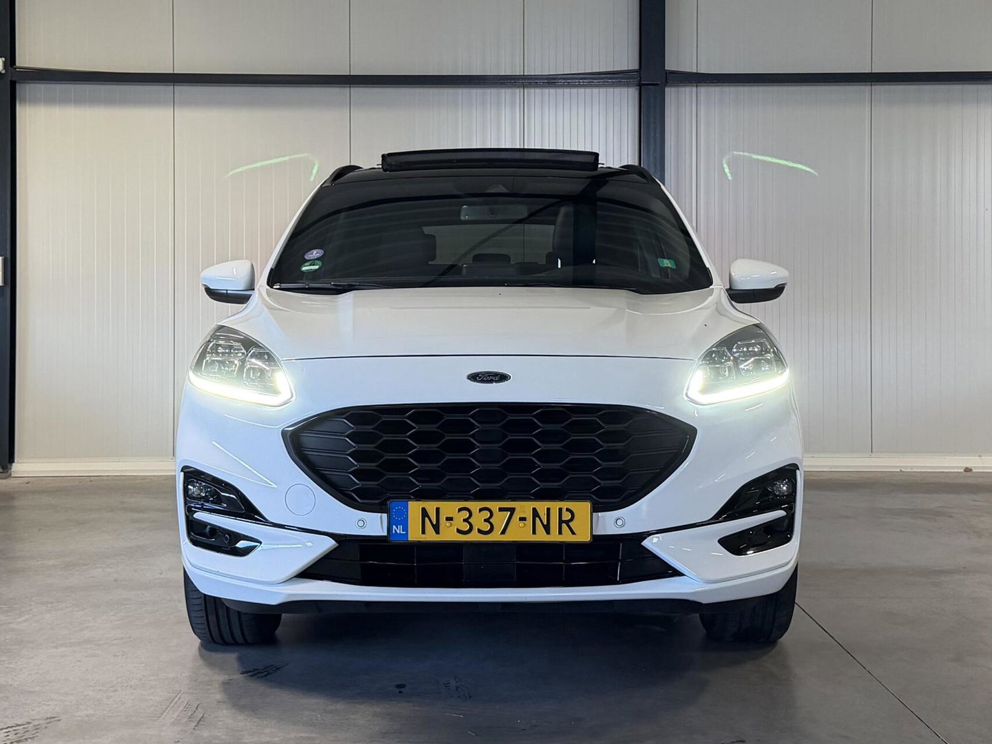 Ford Kuga 2.5 PHEV ST-Line X Pano Trekhaak Virtual Camera