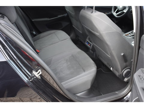 Volkswagen Golf 1.4 eHybrid Style ,ORGINEEL NEDERLANDSE AUTO, BOEKJES,NAP EN ONDERHOUDSHISTORIE