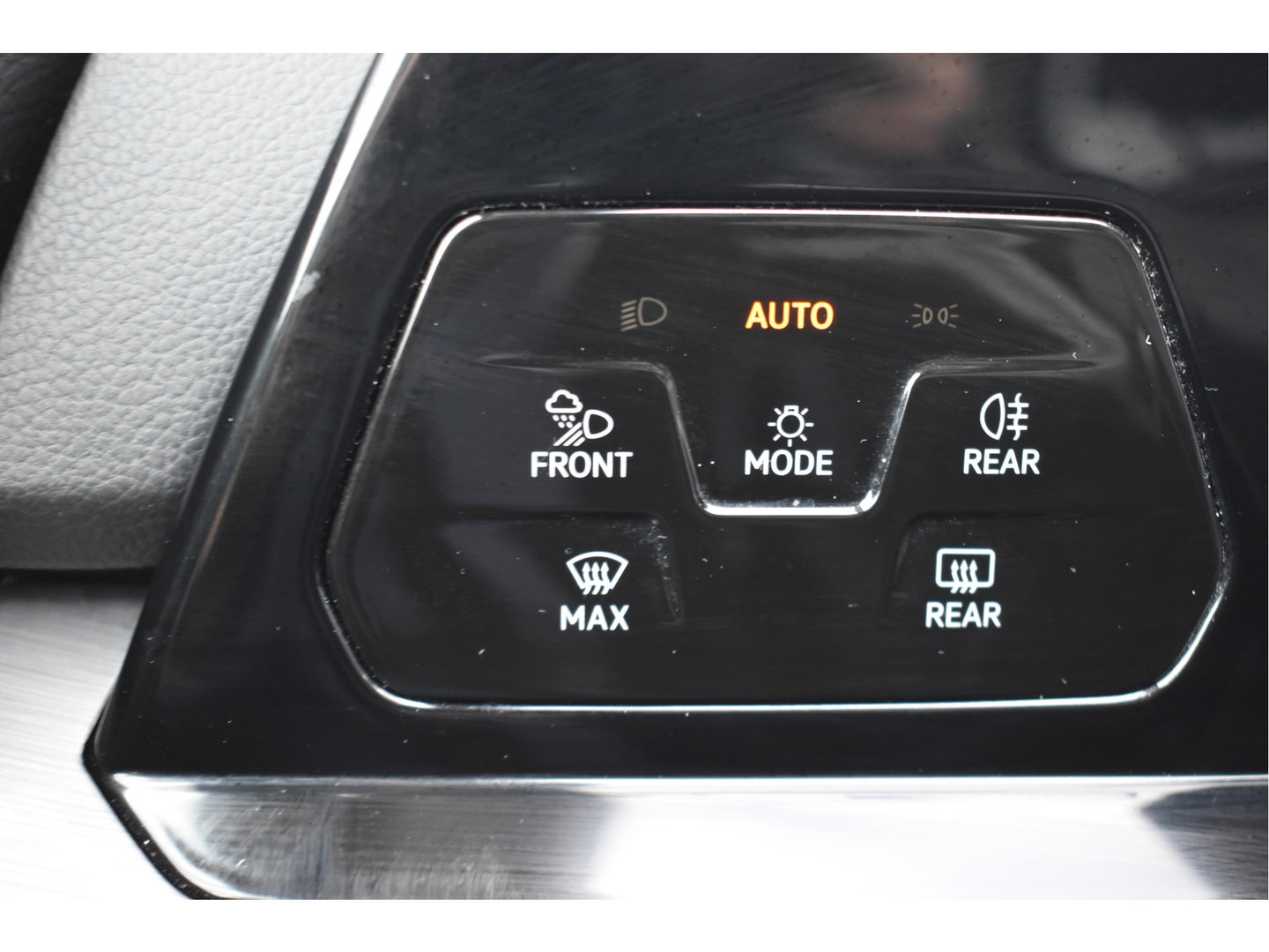 Volkswagen Golf 1.4 eHybrid Style ,ORGINEEL NEDERLANDSE AUTO, BOEKJES,NAP EN ONDERHOUDSHISTORIE