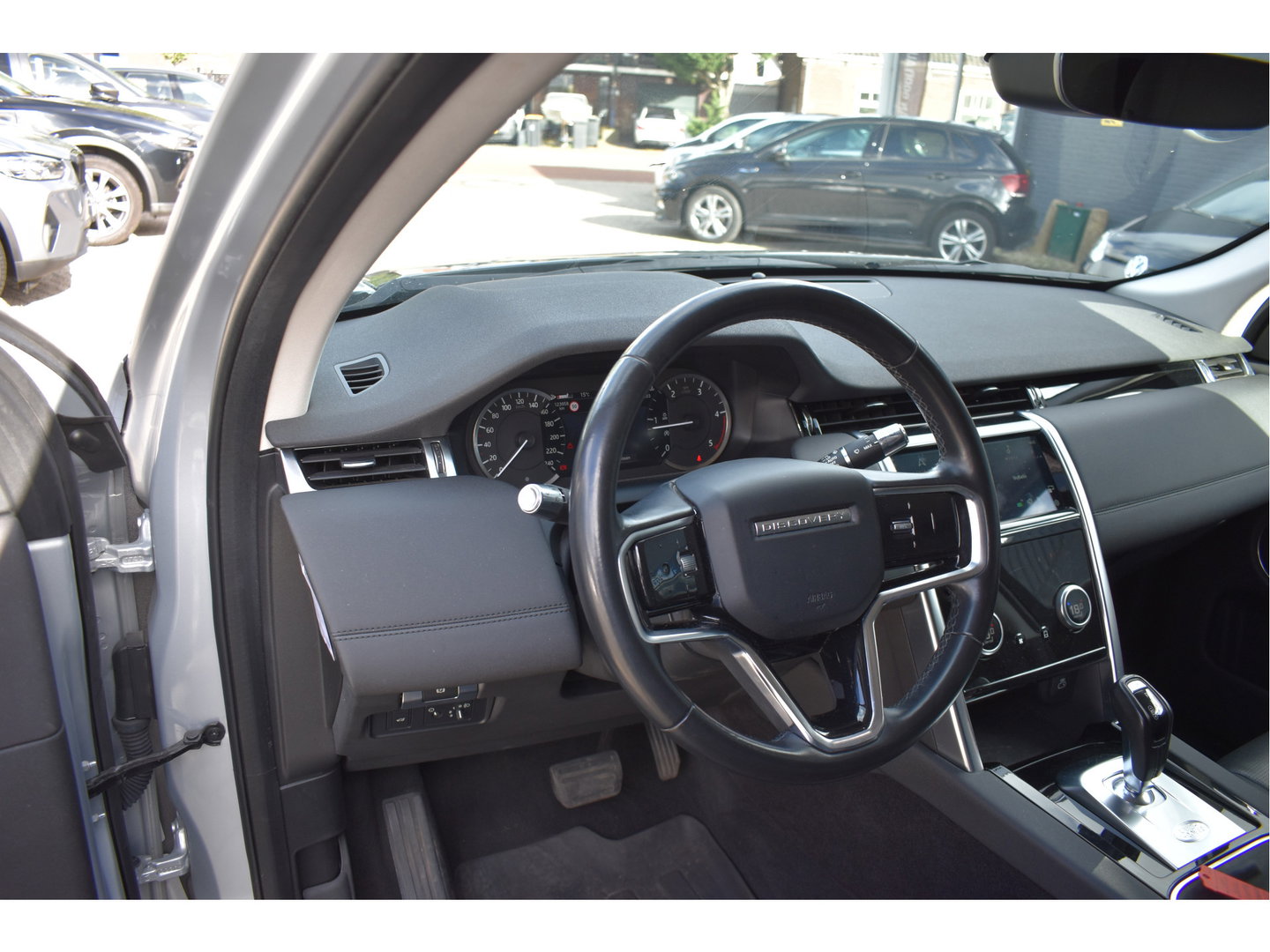 Land Rover Discovery Sport 2.0 D165 R-Dynamic , BOEKJES,NAP EN ONDERHOUDSHISTORIE