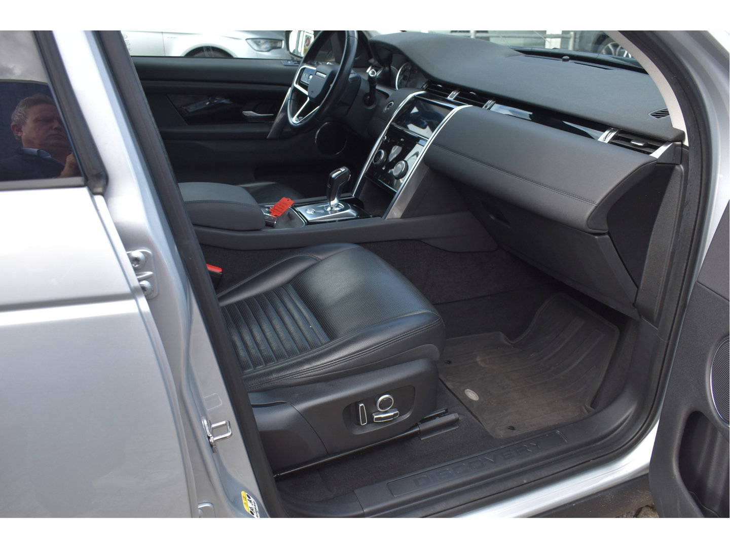 Land Rover Discovery Sport 2.0 D165 R-Dynamic , BOEKJES,NAP EN ONDERHOUDSHISTORIE