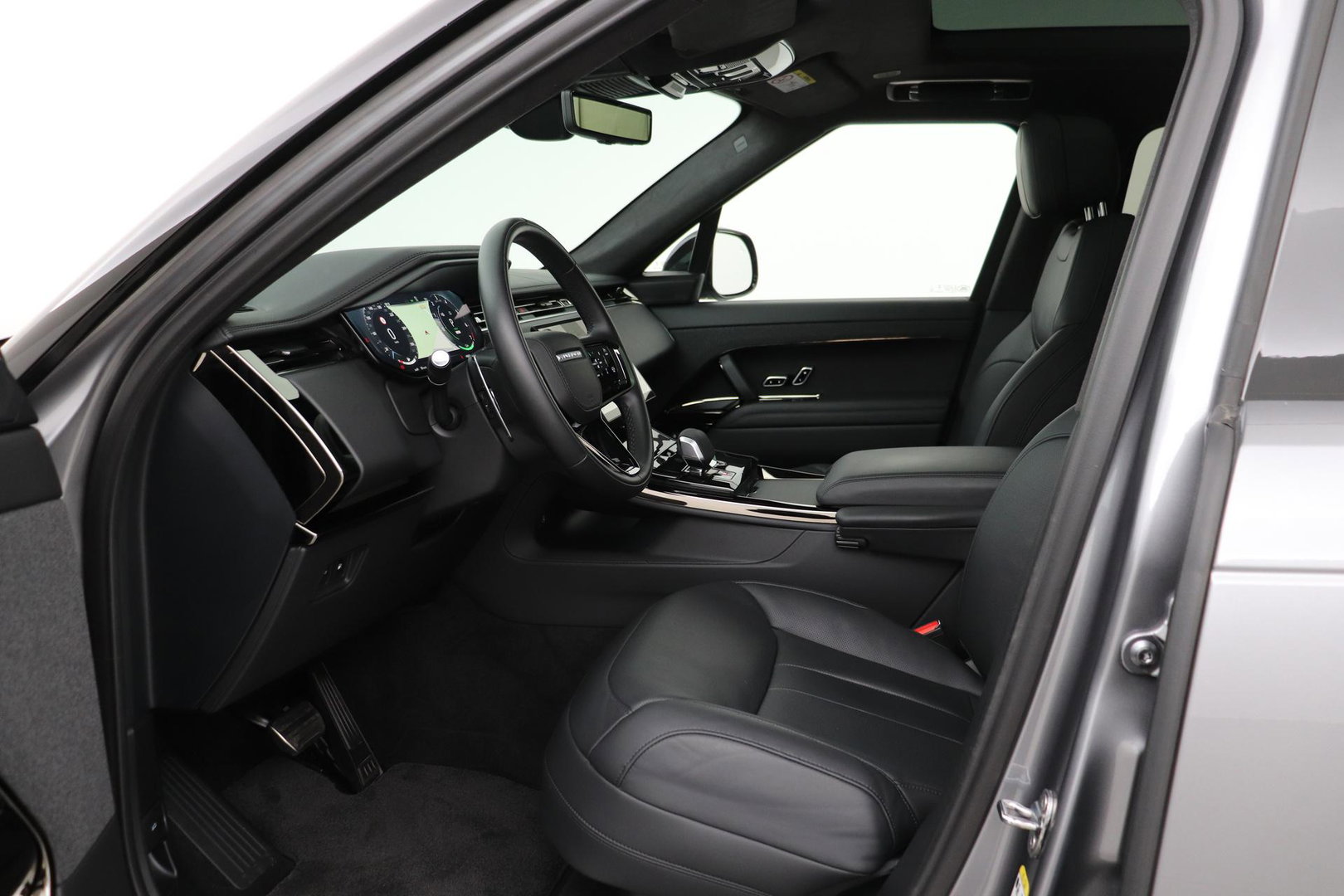 Land Rover Range Rover Sport P550e Autobiography | 23 Inch | Meridian 3D Surround | ClearSight | Koelbox | Trekhaak | Massage+Ventilatie