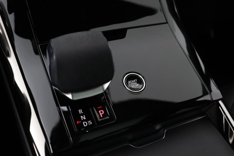Land Rover Range Rover Sport P550e Autobiography | 23 Inch | Meridian 3D Surround | ClearSight | Koelbox | Trekhaak | Massage+Ventilatie