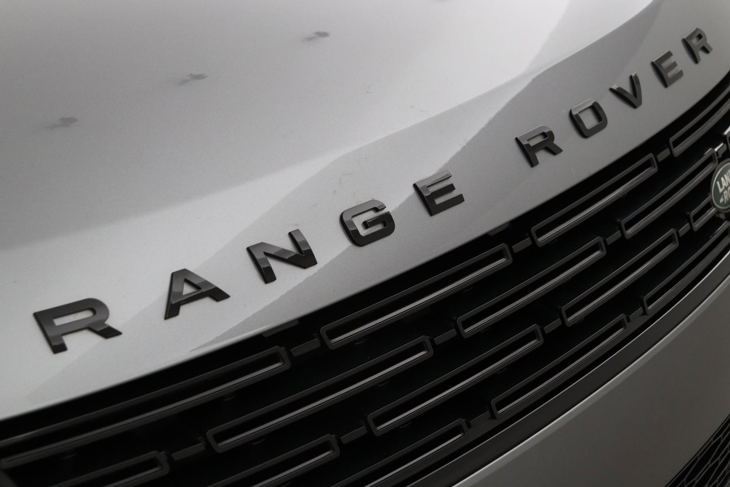 Land Rover Range Rover Sport P550e Autobiography | 23 Inch | Meridian 3D Surround | ClearSight | Koelbox | Trekhaak | Massage+Ventilatie