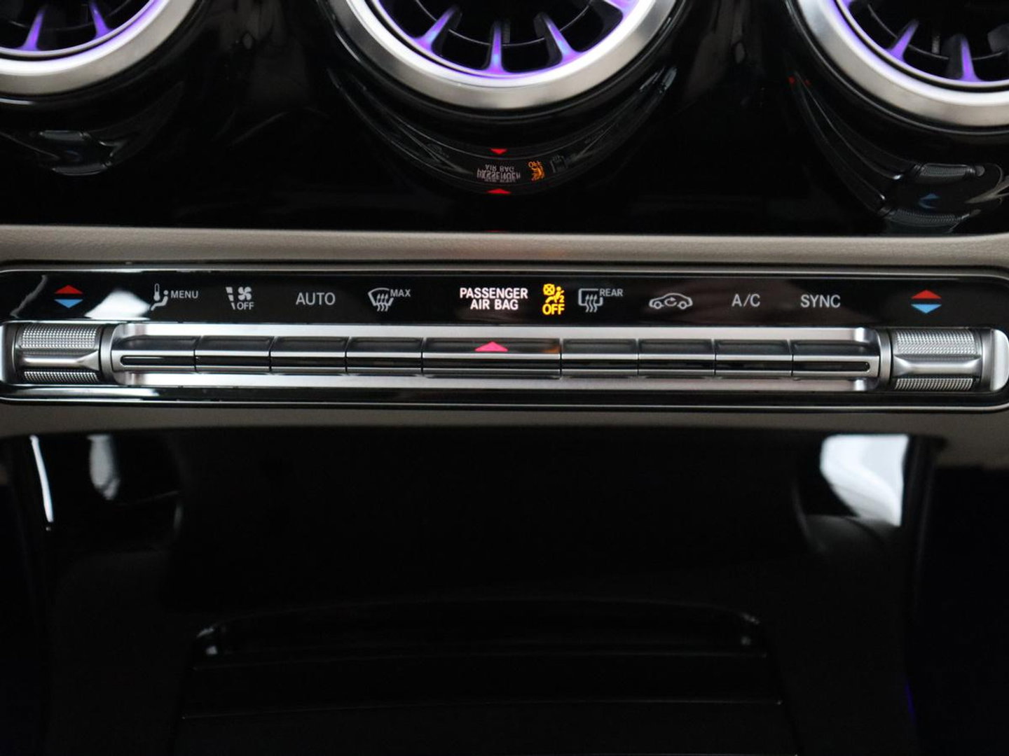 Mercedes-Benz CLA-Klasse Shooting Brake 200 Luxury Line
