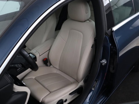 Mercedes-Benz CLA-Klasse Shooting Brake 200 Luxury Line