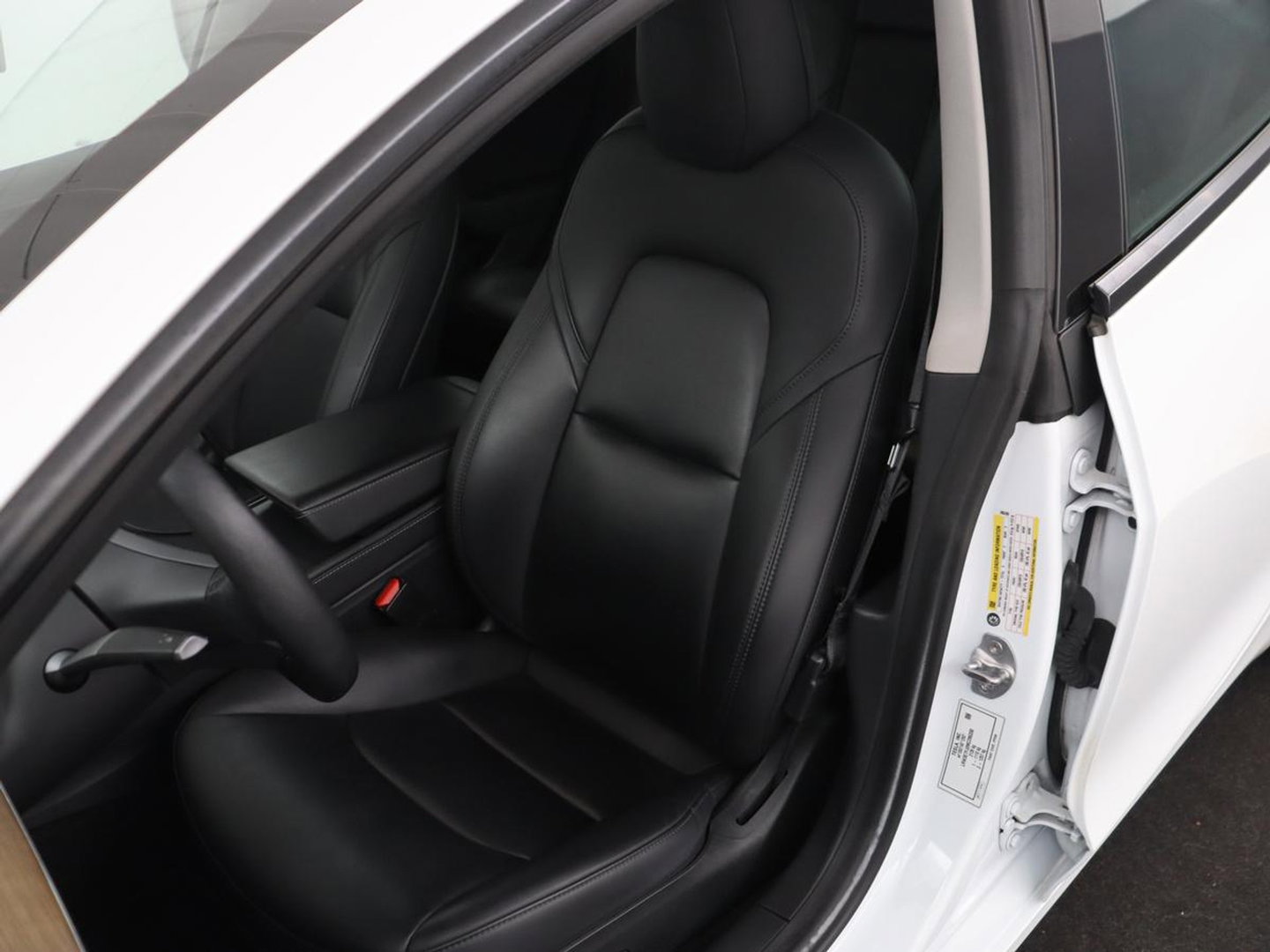 Tesla Model 3 Standard RWD Plus 60 kWh