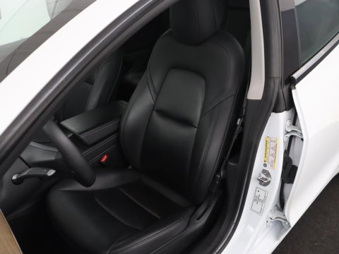 Tesla Model 3 Standard RWD Plus 60 kWh