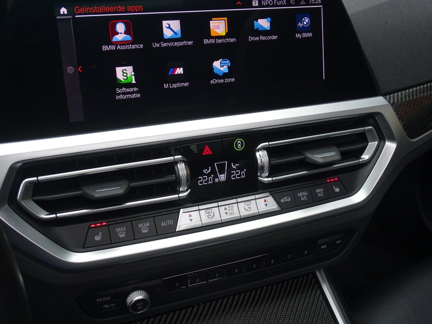 BMW 3-serie 330e 292PK M-sport / M-Stoel / Carbon / Laser / 360° / BTW