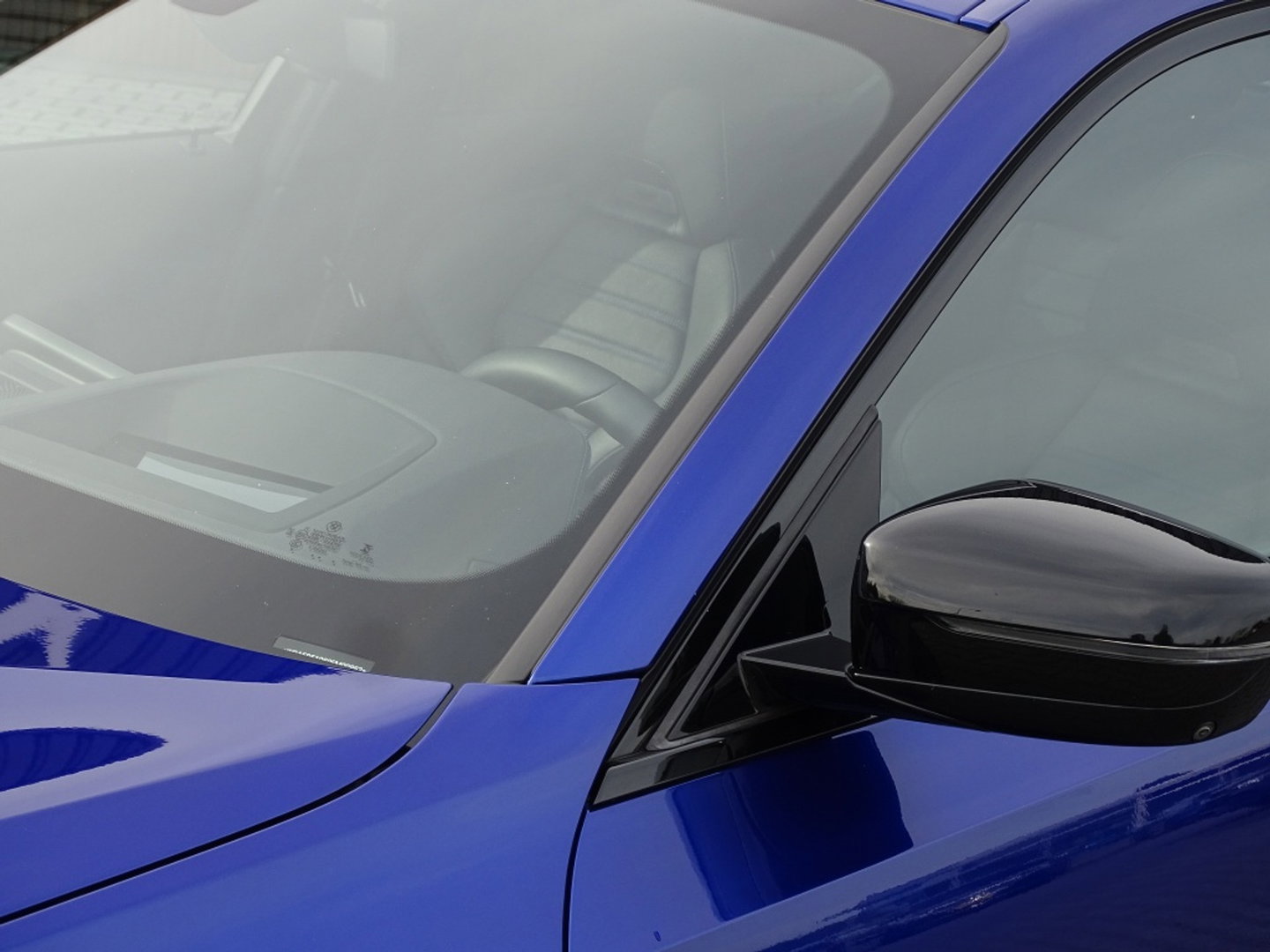 BMW 3-serie 330e 292PK M-sport / M-Stoel / Carbon / Laser / 360° / BTW