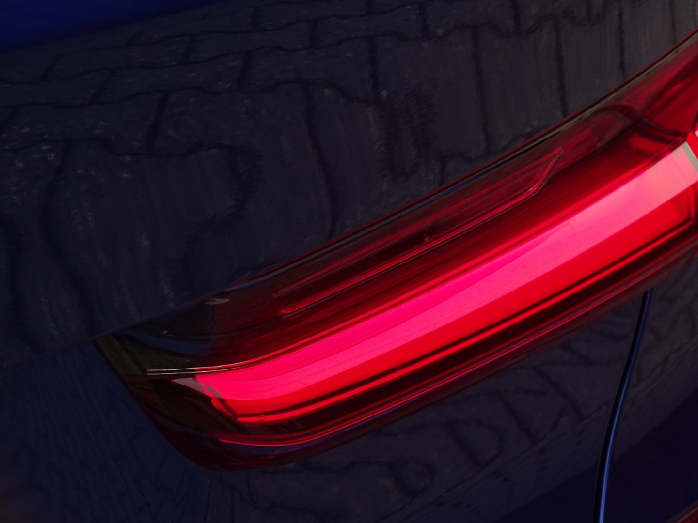 BMW 3-serie 330e 292PK M-sport / M-Stoel / Carbon / Laser / 360° / BTW