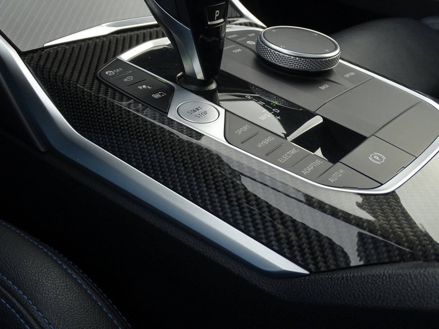 BMW 3-serie 330e 292PK M-sport / M-Stoel / Carbon / Laser / 360° / BTW