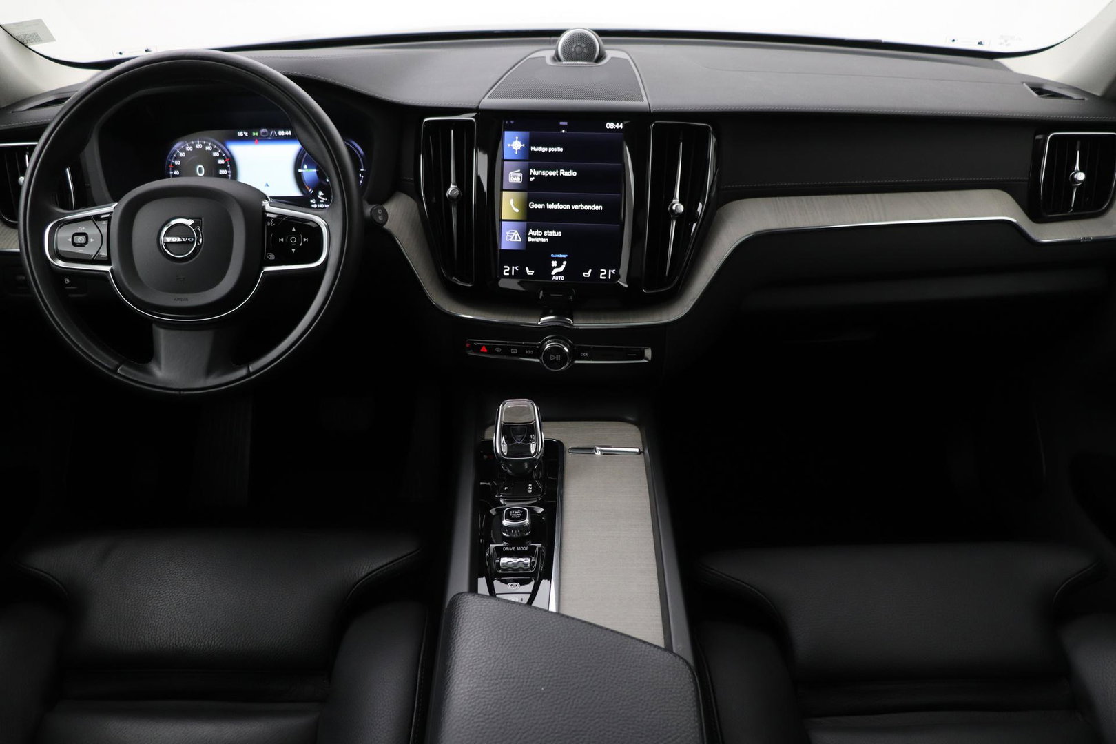 Volvo XC60 T6 Inscription | Bowers&Wilkins | Luchtvering | Panoramadak | 360° Camera | Head-Up | BLIS | Stoel+Stuurverwarming | ACC