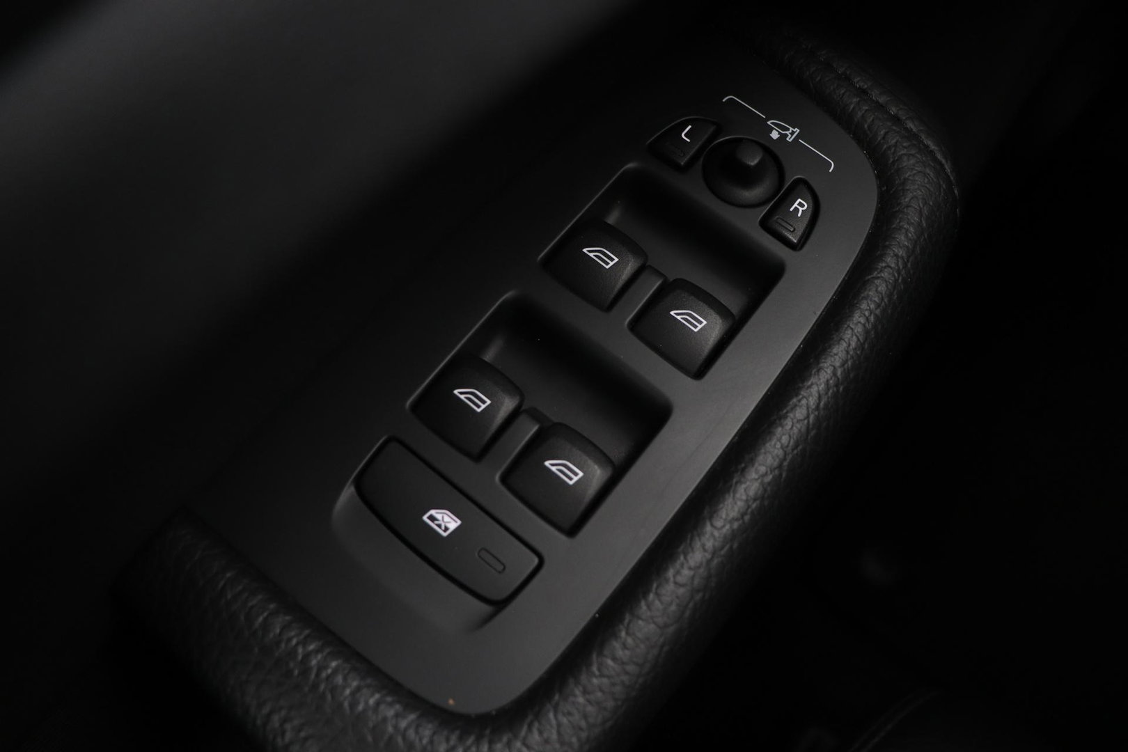 Volvo XC60 T6 Inscription | Bowers&Wilkins | Luchtvering | Panoramadak | 360° Camera | Head-Up | BLIS | Stoel+Stuurverwarming | ACC