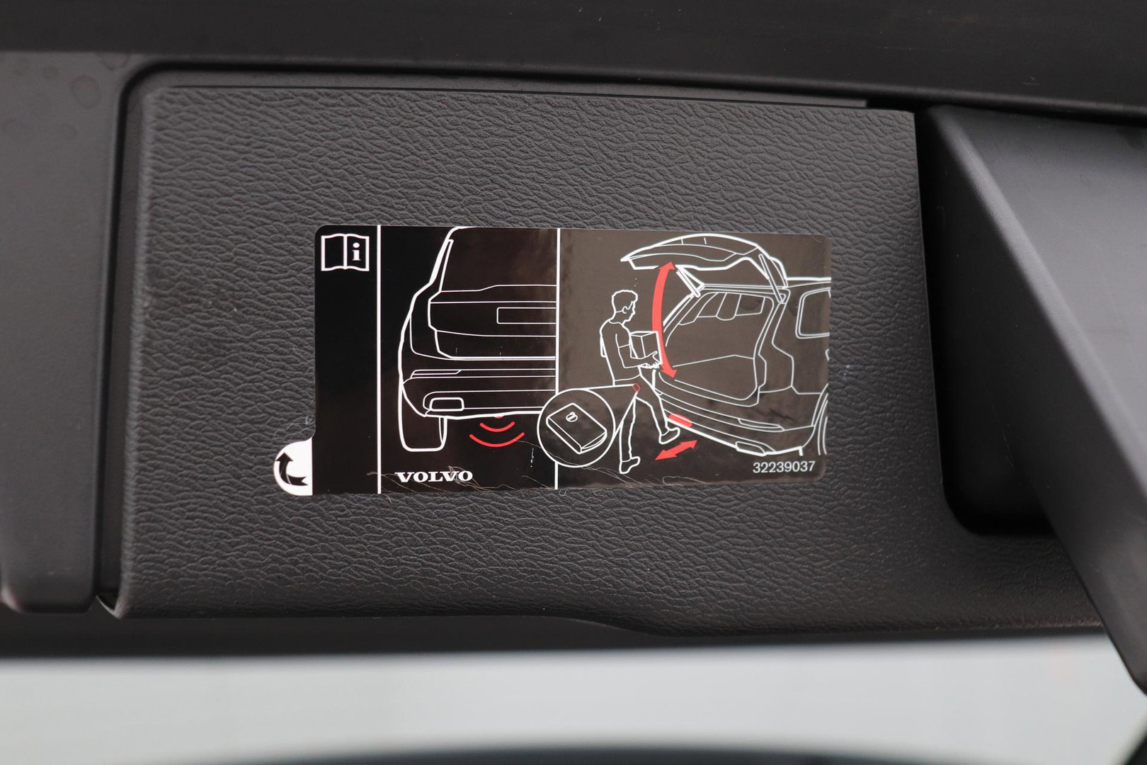 Volvo XC60 T6 Inscription | Bowers&Wilkins | Luchtvering | Panoramadak | 360° Camera | Head-Up | BLIS | Stoel+Stuurverwarming | ACC