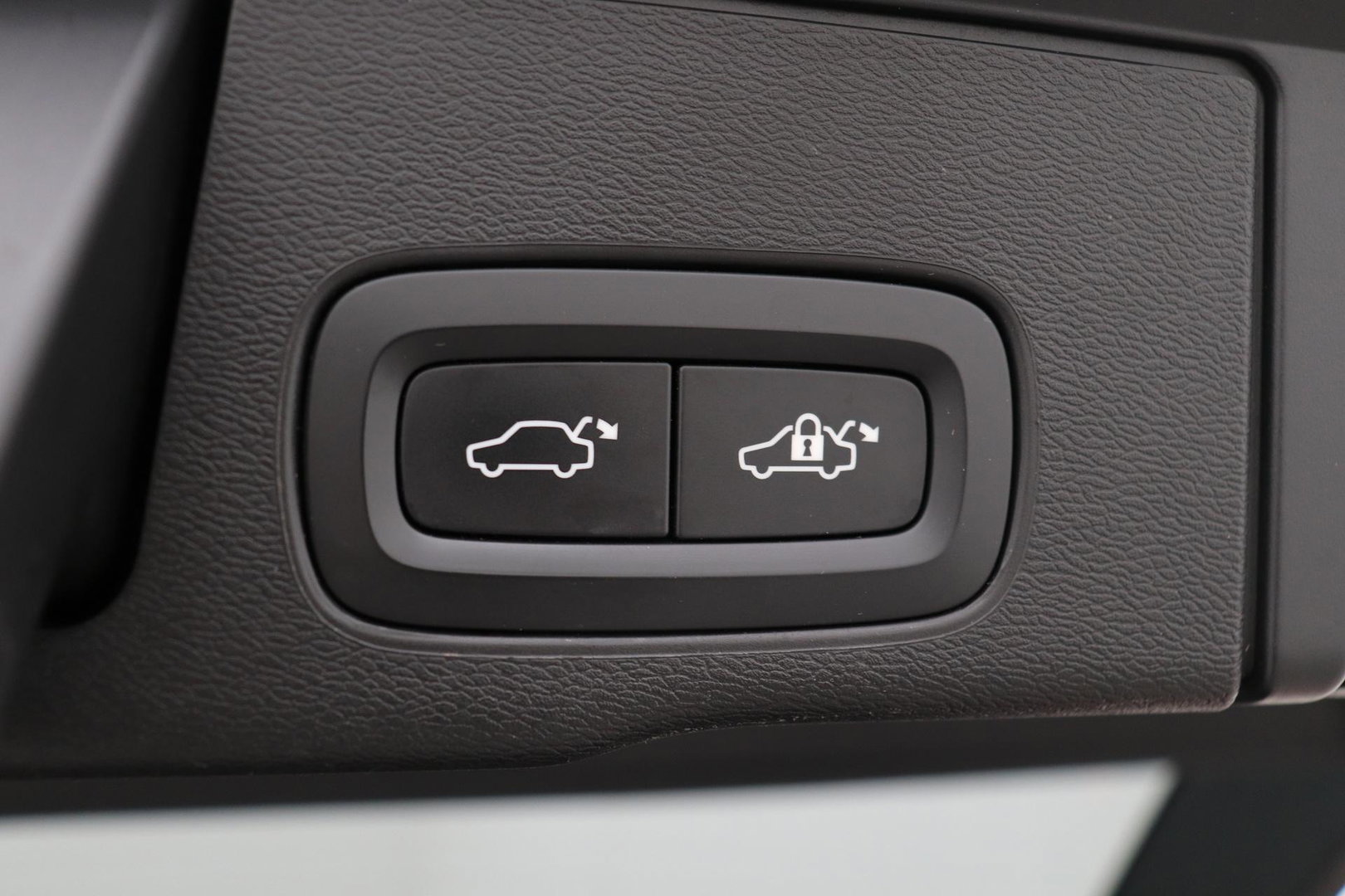 Volvo XC60 T6 Inscription | Bowers&Wilkins | Luchtvering | Panoramadak | 360° Camera | Head-Up | BLIS | Stoel+Stuurverwarming | ACC