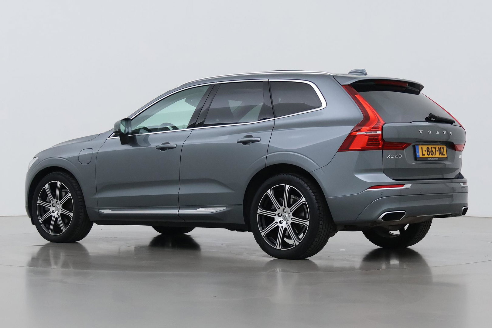 Volvo XC60 T6 Inscription | Bowers&Wilkins | Luchtvering | Panoramadak | 360° Camera | Head-Up | BLIS | Stoel+Stuurverwarming | ACC