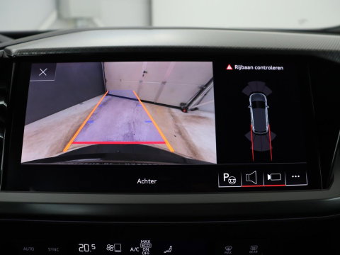 Audi Q4 e-tron 40 Advanced edition 77 kWh | SOH 96,2 % | Achteruitrijcamera | Trekhaak | Cruisecontrol adaptief | Virtual display | Elektrische achterklep