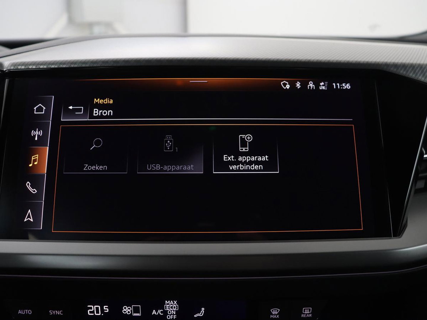 Audi Q4 e-tron 40 Advanced edition 77 kWh | SOH 96,2 % | Achteruitrijcamera | Trekhaak | Cruisecontrol adaptief | Virtual display | Elektrische achterklep