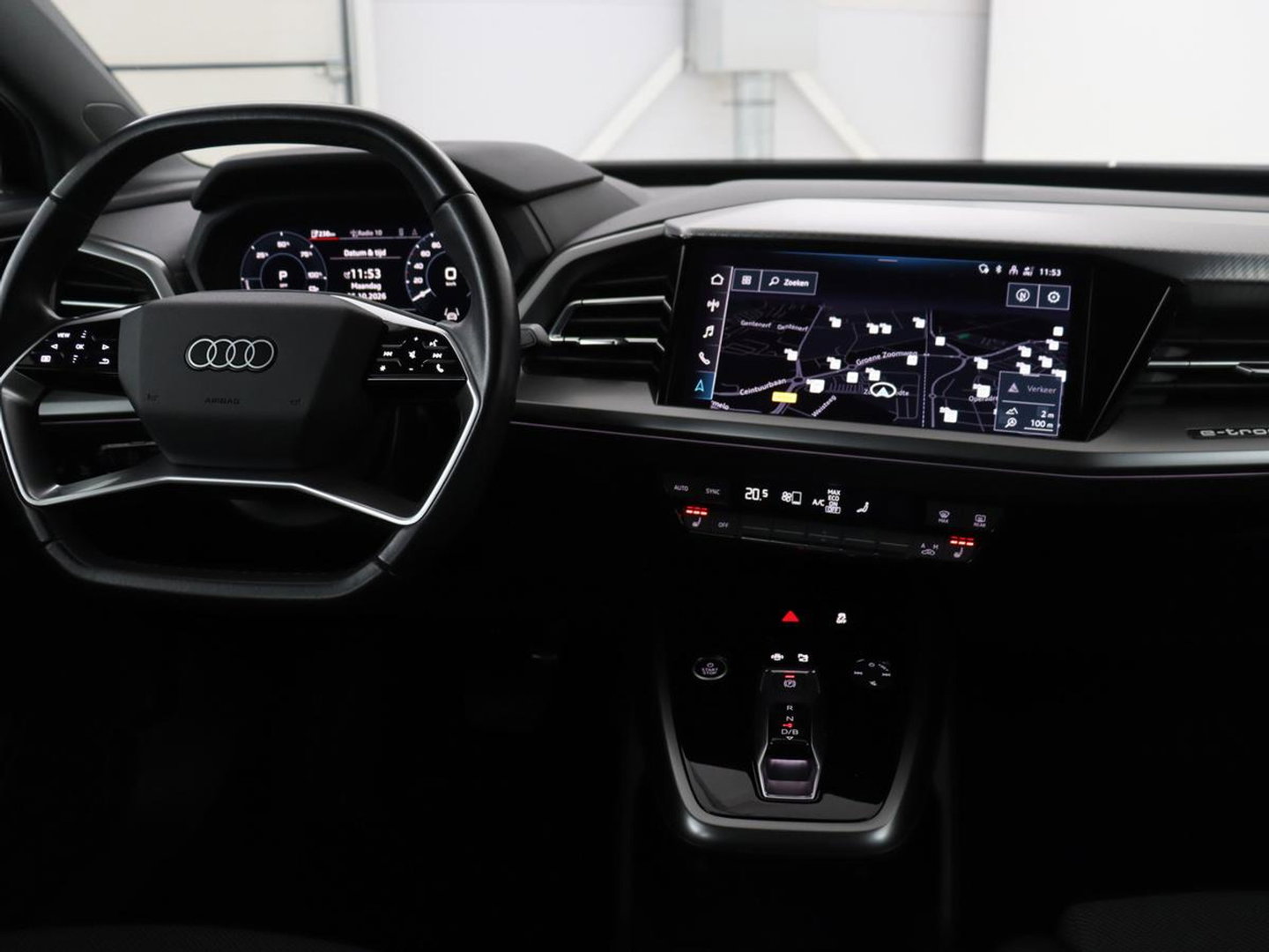 Audi Q4 e-tron 40 Advanced edition 77 kWh | SOH 96,2 % | Achteruitrijcamera | Trekhaak | Cruisecontrol adaptief | Virtual display | Elektrische achterklep