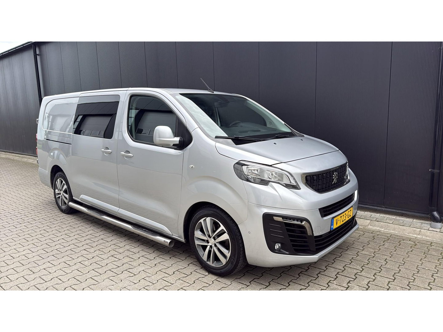 Peugeot Expert 231L 2.0 BlueHDI 150 DC Premium EURO6