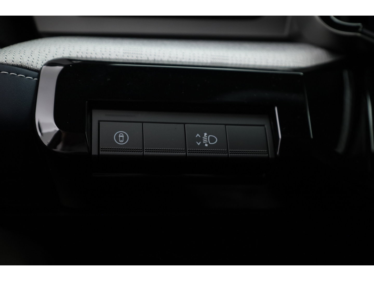 Renault 5 comfort range Roland-Garros 52 kWh | Rijklaar! | MAT Grijs | Pack Safety & Advanced Driving Assist | Camera | All seasons