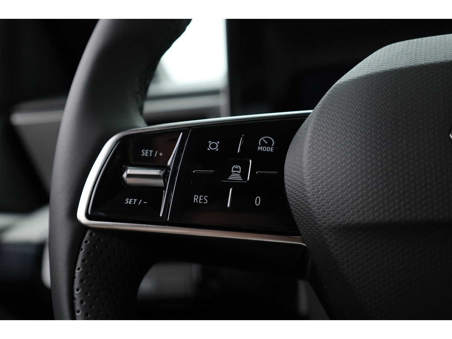 Renault 5 comfort range Roland-Garros 52 kWh | Rijklaar! | MAT Grijs | Pack Safety & Advanced Driving Assist | Camera | All seasons