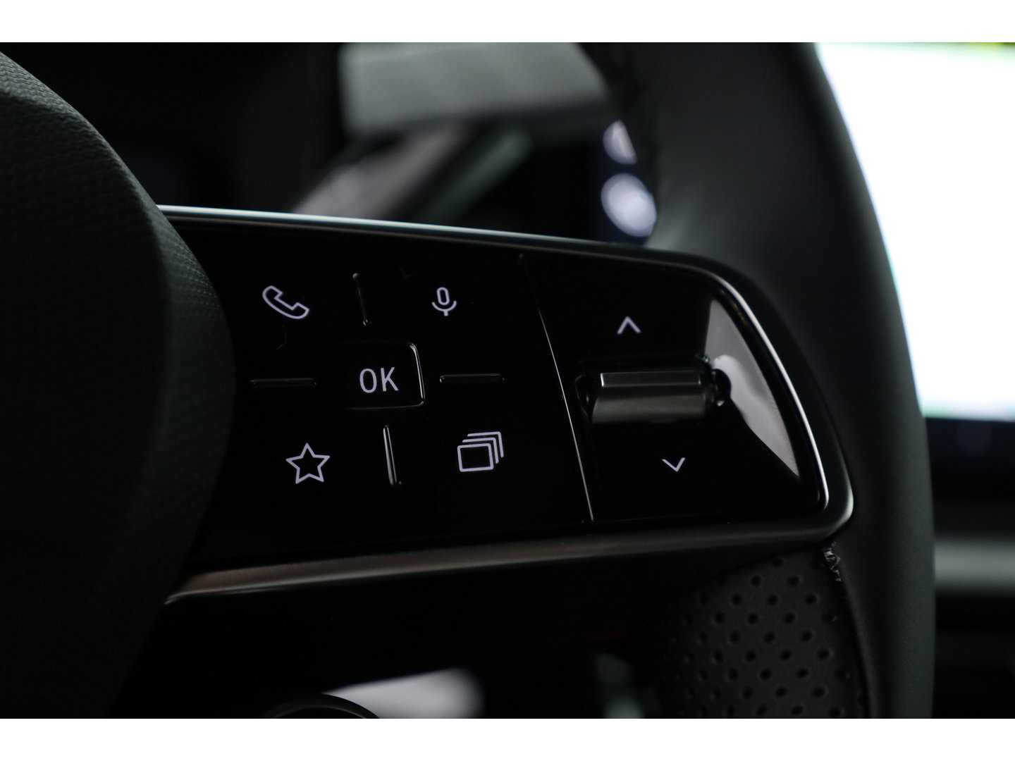 Renault 5 comfort range Roland-Garros 52 kWh | Rijklaar! | MAT Grijs | Pack Safety & Advanced Driving Assist | Camera | All seasons