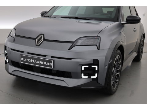 Renault 5 comfort range Roland-Garros 52 kWh | Rijklaar! | MAT Grijs | Pack Safety & Advanced Driving Assist | Camera | All seasons