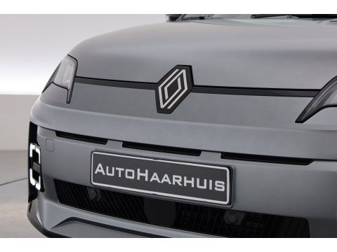 Renault 5 comfort range Roland-Garros 52 kWh | Rijklaar! | MAT Grijs | Pack Safety & Advanced Driving Assist | Camera | All seasons