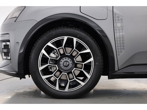 Renault 5 comfort range Roland-Garros 52 kWh | Rijklaar! | MAT Grijs | Pack Safety & Advanced Driving Assist | Camera | All seasons
