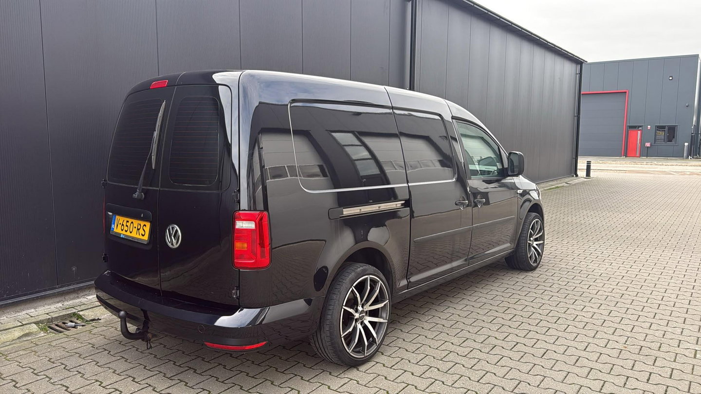 Volkswagen Caddy 2.0 TDI L2 Maxi EURO6 Leer Airco Cruise ZWART LM