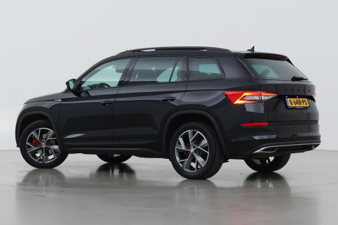 Škoda Kodiaq 1.5 TSI Sportline Business 7p. | Panoramadak | ACC | Trekhaak | Keyless | Stoel+Stuurverwarming | Camera | Lane Assist