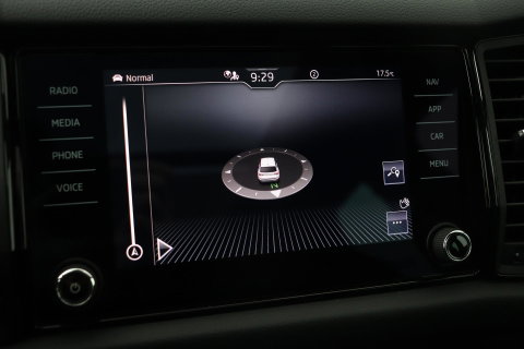 Škoda Kodiaq 1.5 TSI Sportline Business 7p. | Panoramadak | ACC | Trekhaak | Keyless | Stoel+Stuurverwarming | Camera | Lane Assist