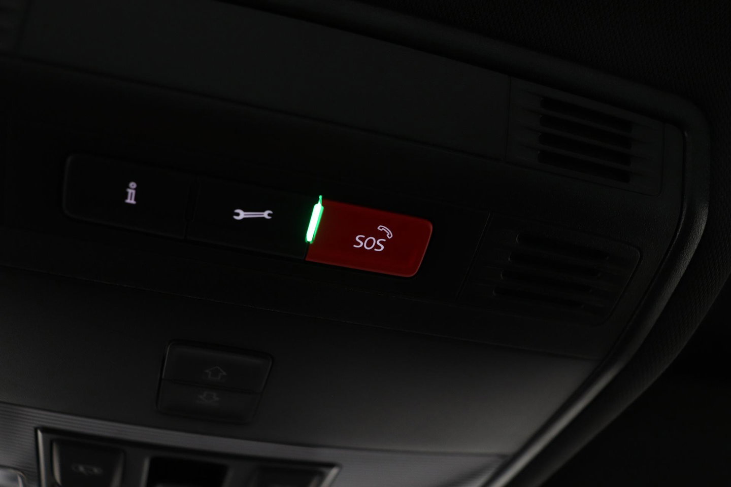 Škoda Kodiaq 1.5 TSI Sportline Business 7p. | Panoramadak | ACC | Trekhaak | Keyless | Stoel+Stuurverwarming | Camera | Lane Assist