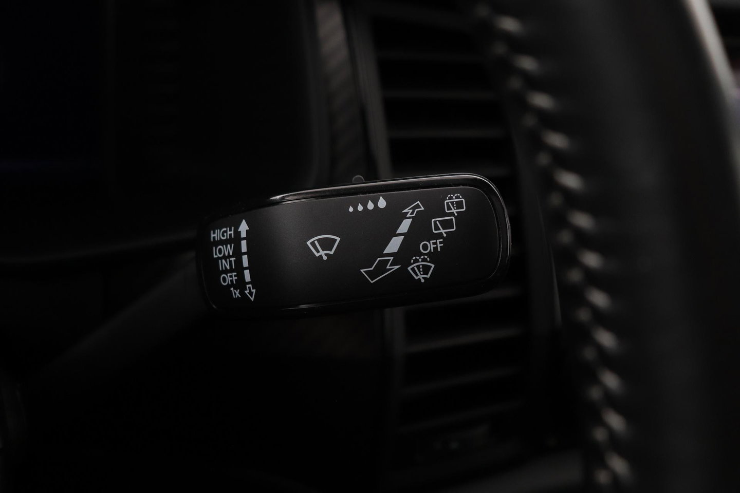 Škoda Kodiaq 1.5 TSI Sportline Business 7p. | Panoramadak | ACC | Trekhaak | Keyless | Stoel+Stuurverwarming | Camera | Lane Assist